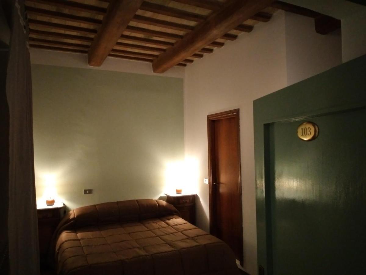 Hotel B&B Resort Fonte La Castellana Sarnano Ngoại thất bức ảnh
